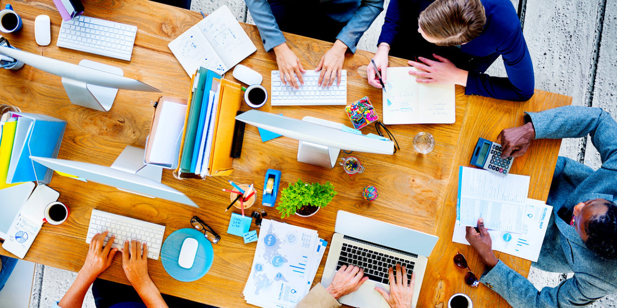 Global Biodegradable Engine Oil Market Size, Share, Industry Insights, Trends, Outlook, Opportunity Analysis Forecast To