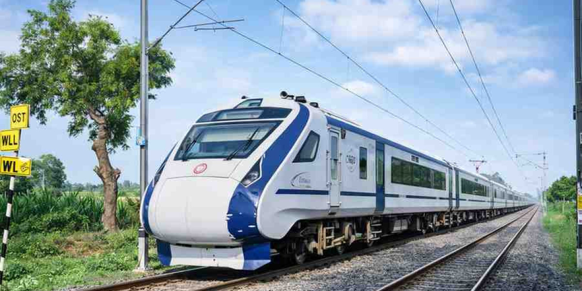 Why Train Ambulance Services Are Becoming the Lifeline of Long-Distance Medical Transfers in India