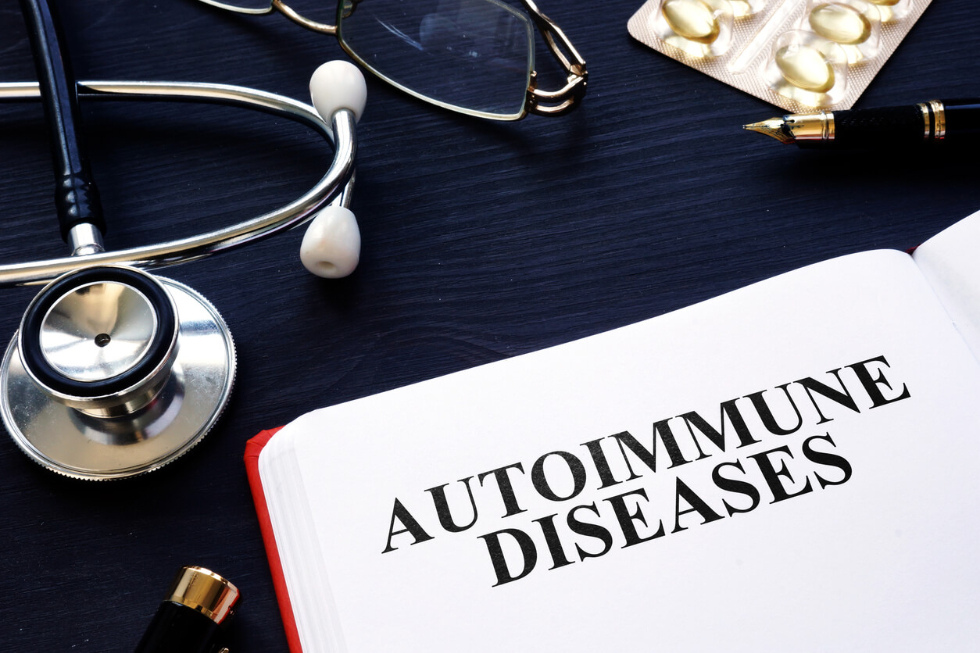 How Autoimmune Holistic Treatment Addresses Root Causes of Autoimmunity