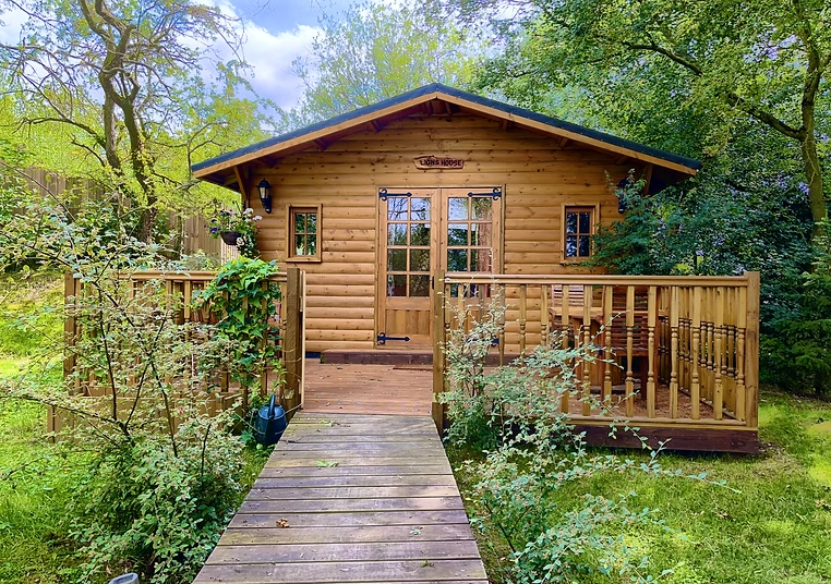 Ultimate Family Glamping Guide: Best Family Glamping Spots for Glamping in UK Adventures - Click To Write