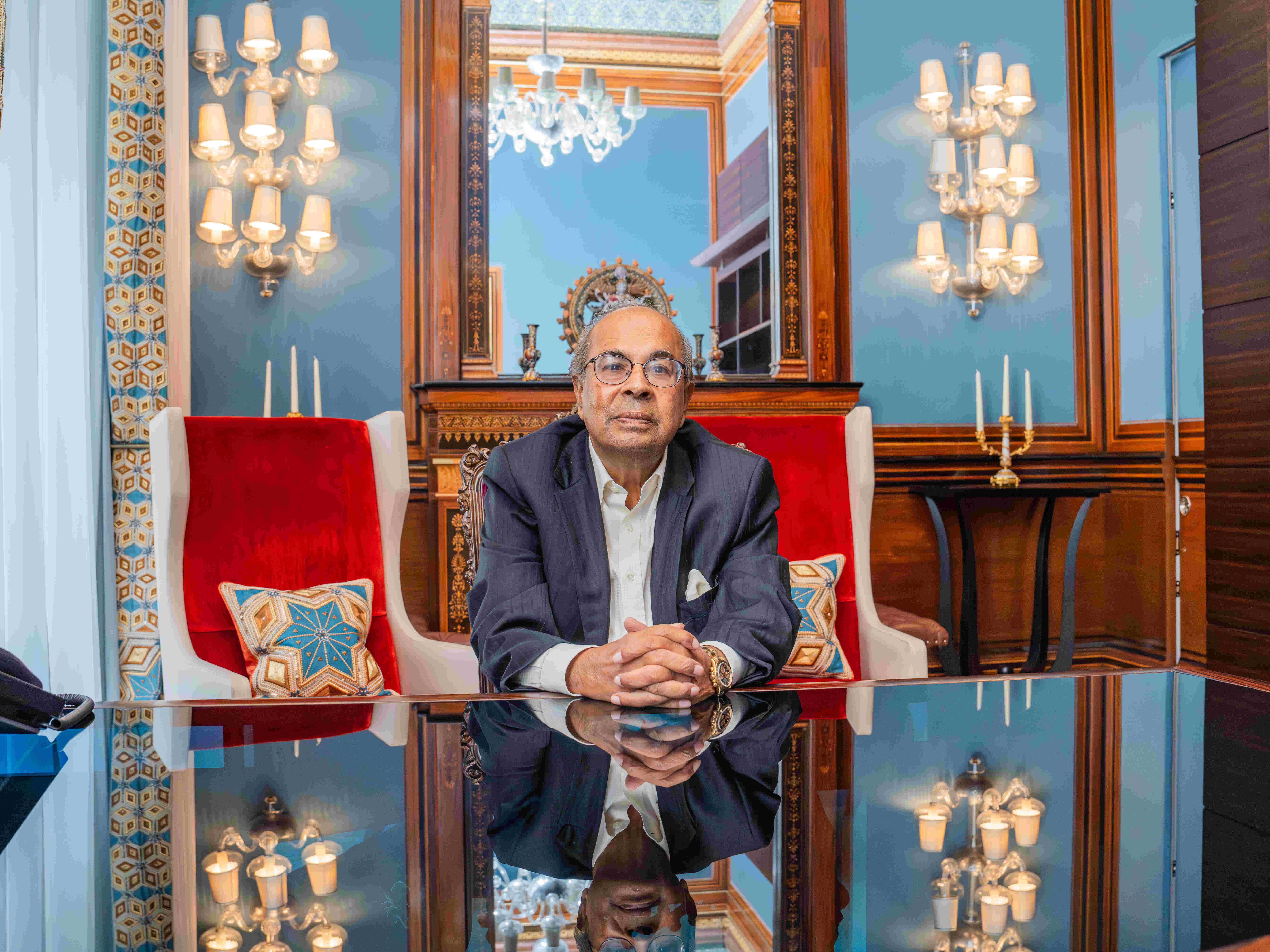 Kamal Hinduja Family | Home