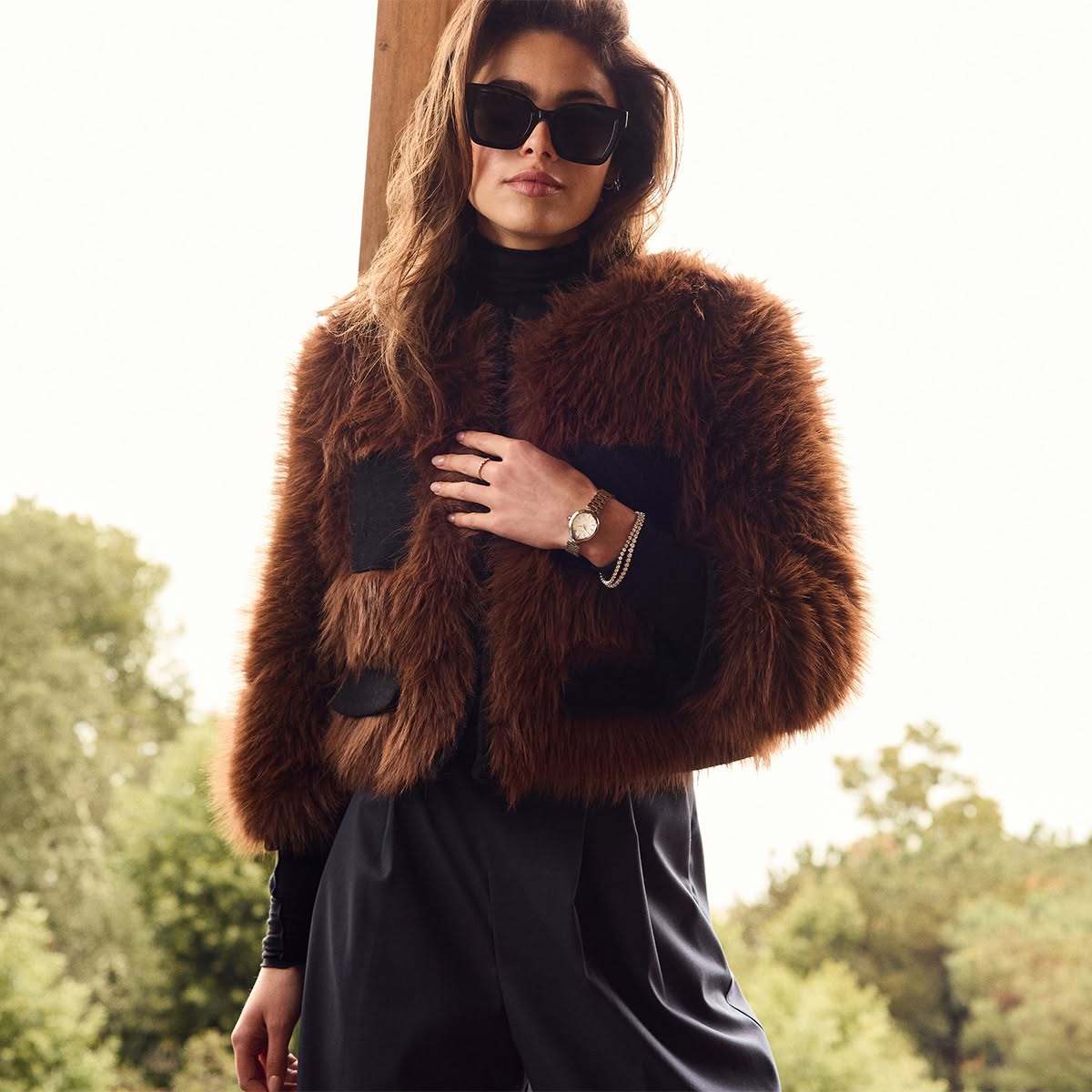 The Finishing Touch: A Guide to Essential Women’s Accessories – Everyday Explored