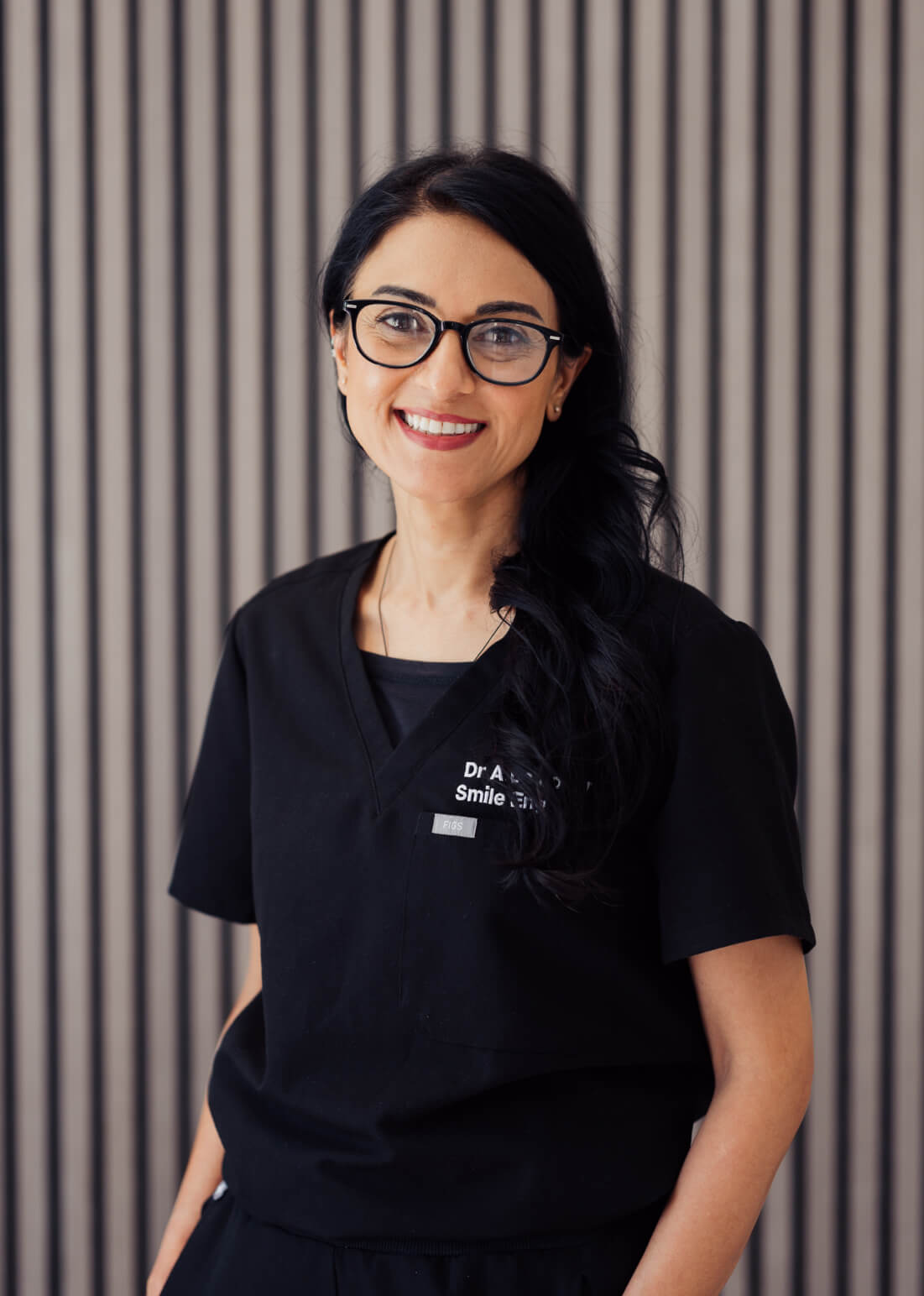 The leading dental practice in Dunstable, Leighton Buzzard and Ashridge | The leading dental practice in Toddington, Harlington, Houghton Regis, Eaton Bray, Edlesborough, Luton, LU4, LU5, dLU6 and Bedfordshire | See us at Floss and Smile for dental health checks, dental hygiene, dental implants, teeth straightening, teeth whitening, smile makeovers, children’s dentistry and dentures | Dental hygienist in Dunstable | Emergency dentist in Dunstable | Dentist near me | Private dentist near me