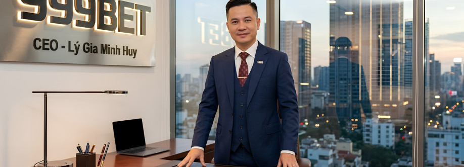 CEO Lý Gia Minh Huy Cover Image