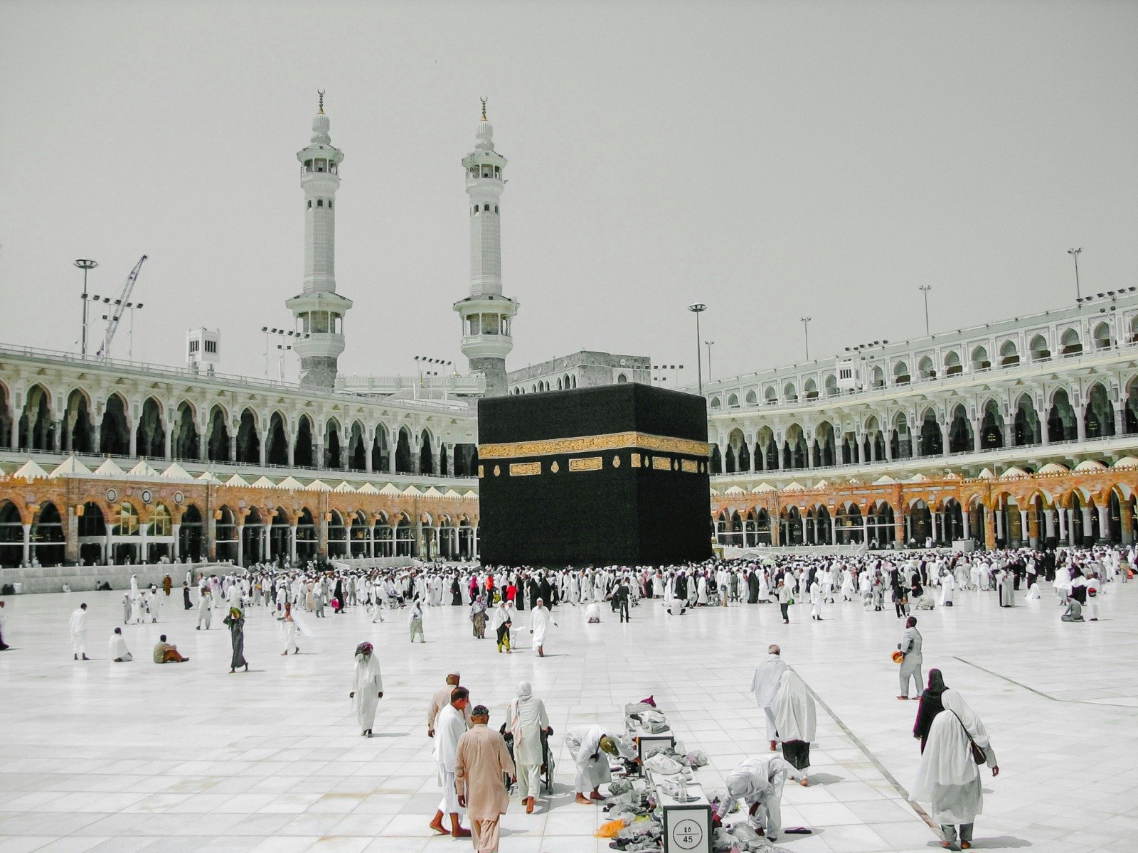 Best Hajj Package from Bangalore with Complete Support | RTW