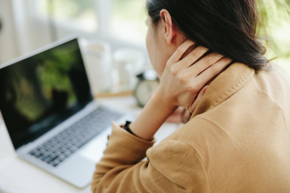 Neck Pain, Overactive Upper Traps and Chronic Back Pain