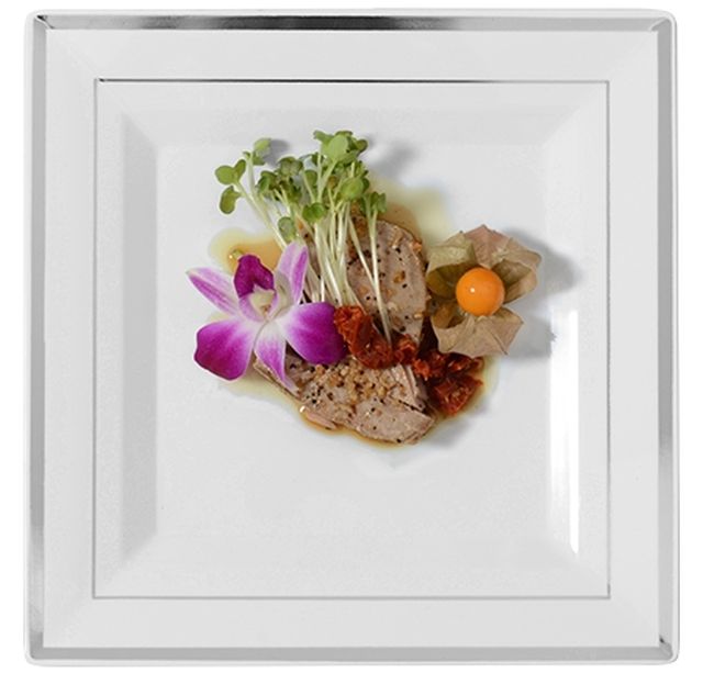 Elegant Plastic Tableware Isn't Just For Weddings And Anniversaries - Party Source