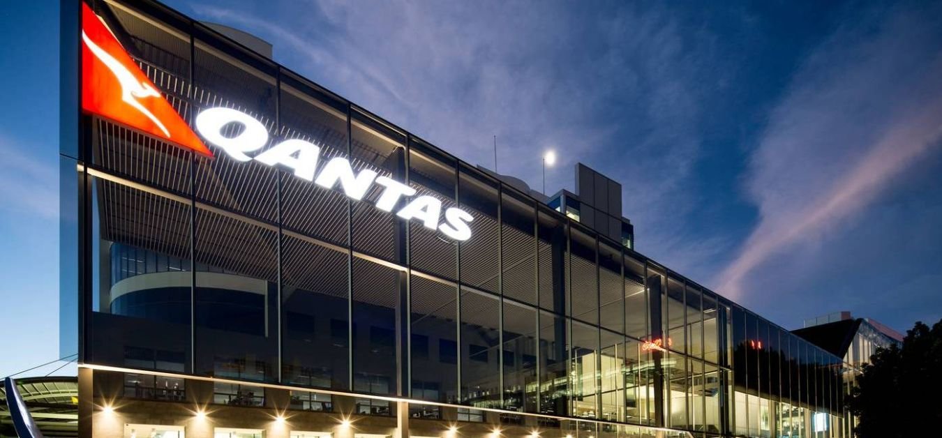 Qantas Airways Headquarters +1-866-666-0225