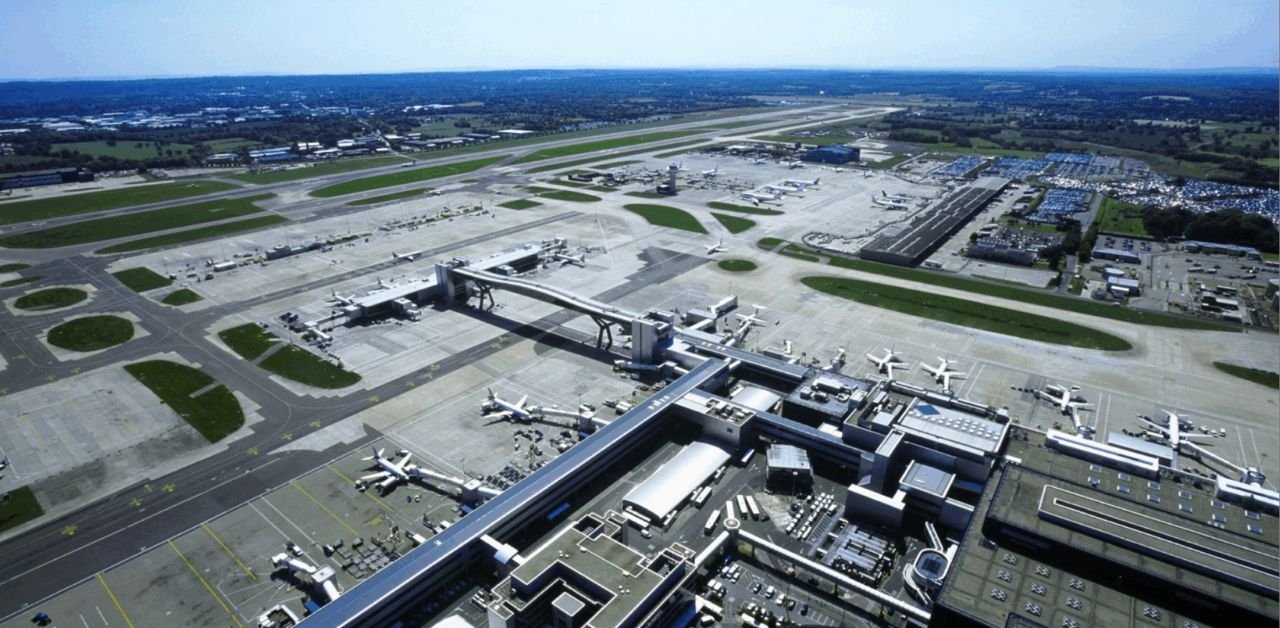 Ryanair London Gatwick Airport +1-888-738-0985