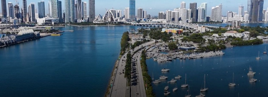 Florida Immobilien Cover Image