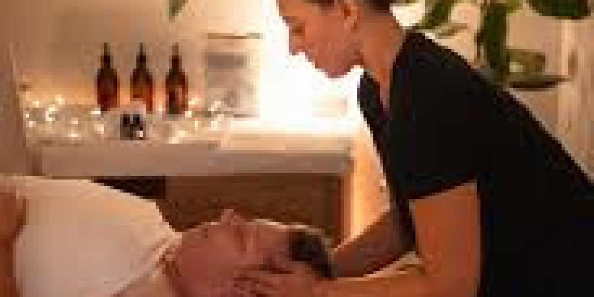 Aromatherapy Massage Christchurch: Calm, Balance & Wellness