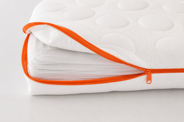How to Clean a Cot Mattress Naturally and Safely