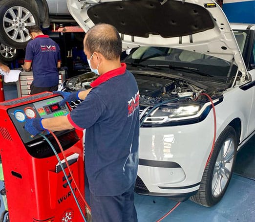 Don’t Ignore These 5 Signs You Need Immediate Car AC Service in Dubai | DME Auto Repairing