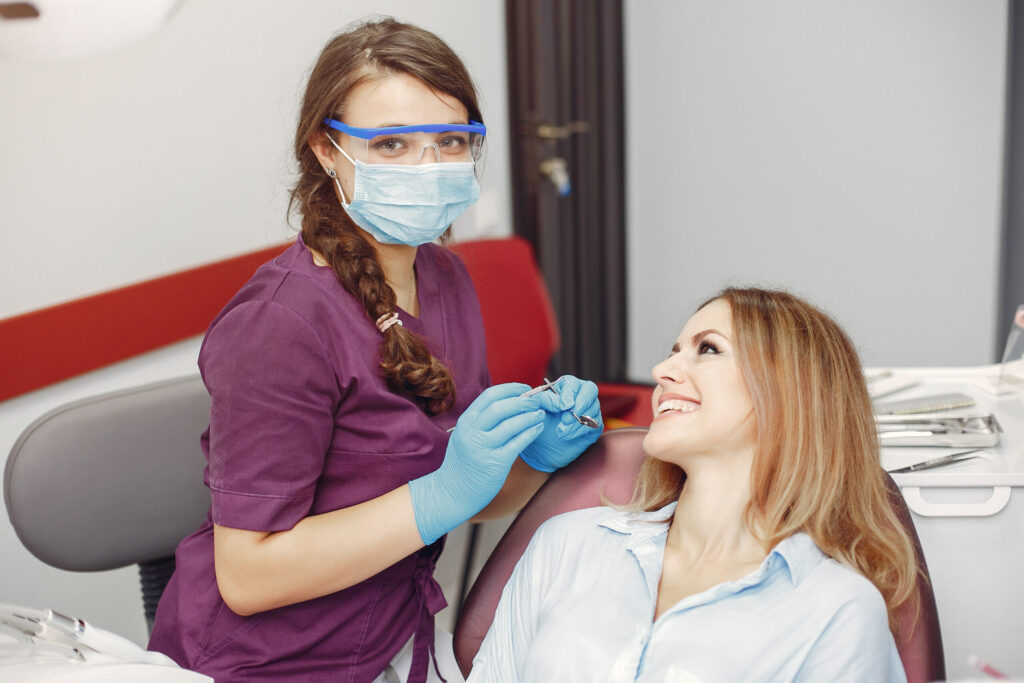 Best Cosmetic Dentist in Portland for Your Oral Smile
