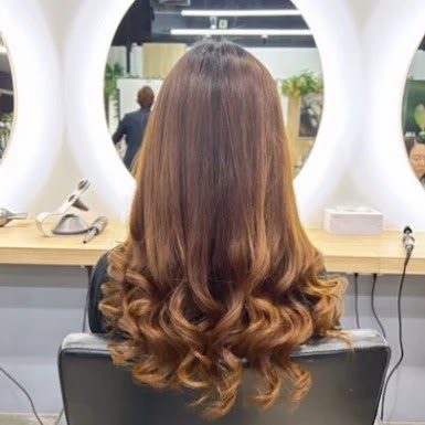 Build Your Perfect Haircare Plan With an Orchard Central Hair Salon Professional