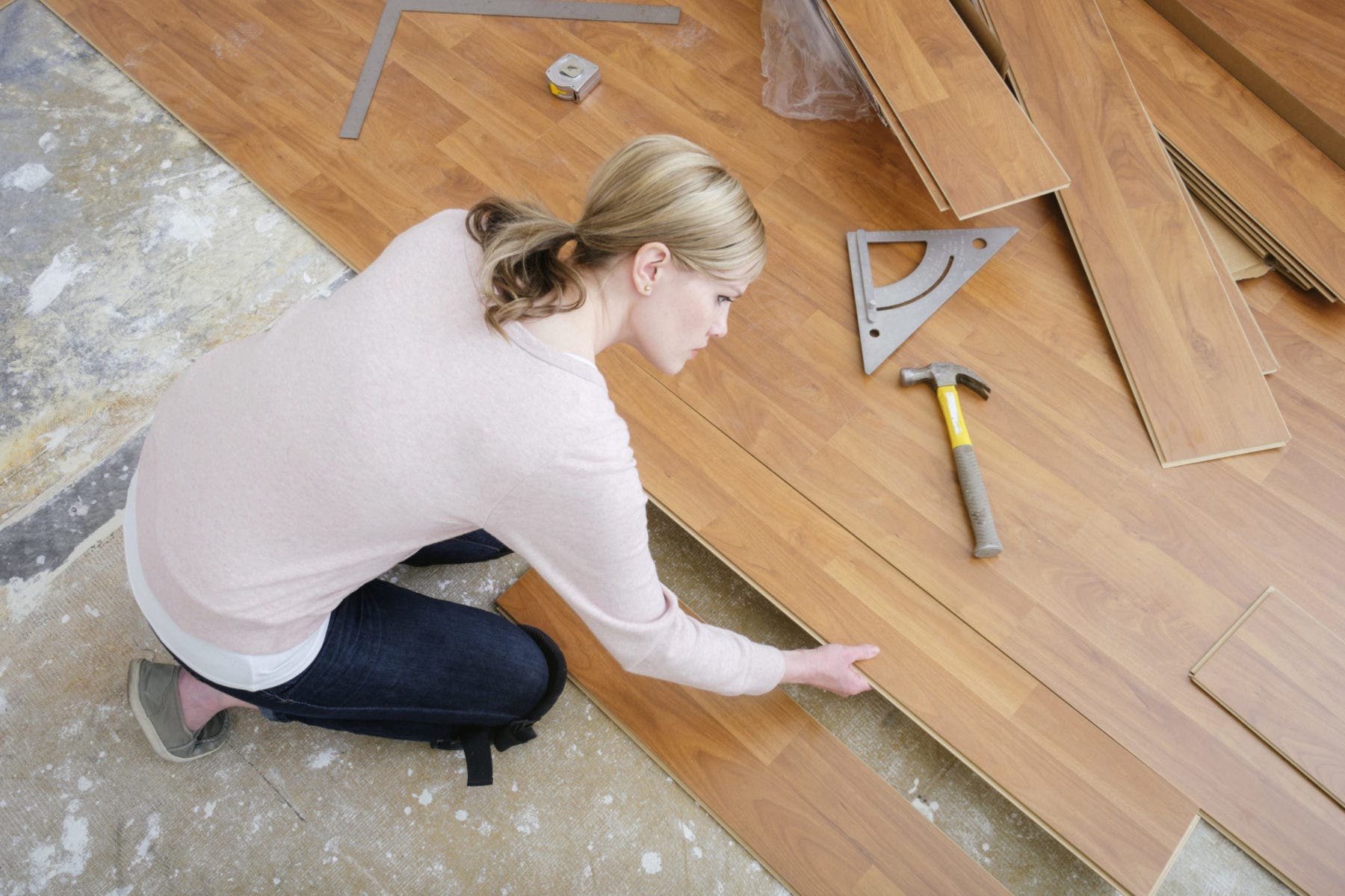 How to Choose the Right Hardwood Flooring Company in Colorado | Plustibe Articles