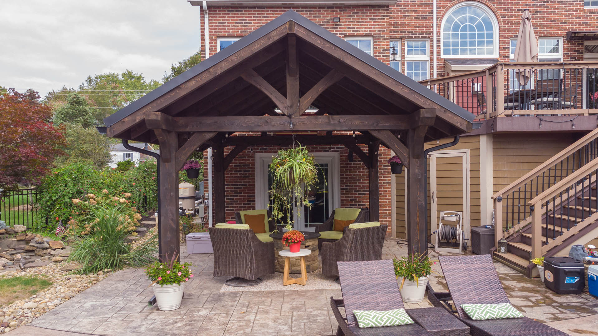 Timber Frame Pergolas: Custom Designs for Your Outdoor Space | Western Timber Structures
