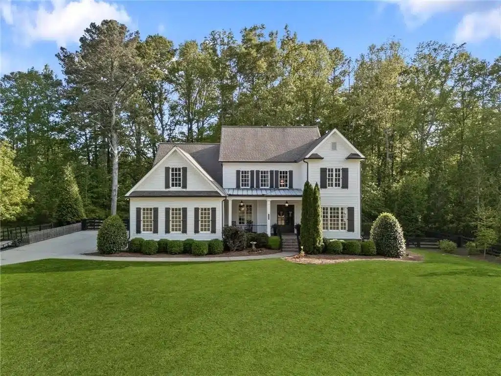 Luxury Kitchen Remodeling Alpharetta GA: Designed Around How You Live – designdwellbuild.com