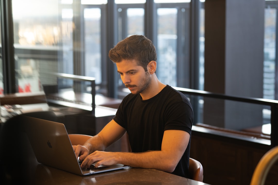 Is a Claude-Built Website SEO Friendly? Optimize It for Google & AI Search