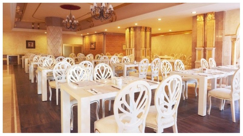 When Should You Choose Chiavari Chairs for an Event?